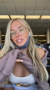 Corinnakopf - i ve been a bad girl slacking on content