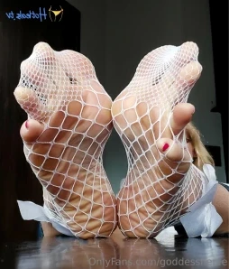 Goddessfierce - Suns out soles out