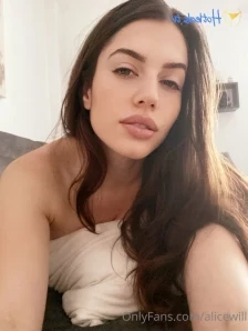Alicewill - https onlyfans com 636984722 alicewill Do you want to see