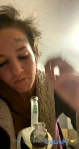 Peachberry420 - Stream started at 05 06 2022 09 33 pm Just some dragon