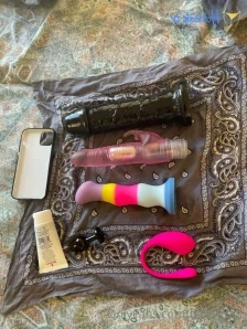 Bickygram - DOPPIA PENETRAZIONE Hey maialino Si sta avvicinando Natale