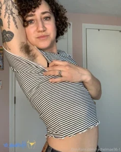 Rachelmae36-1 - Are you into a dark curly bush