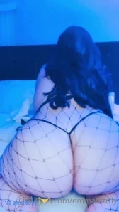 Emmabttrfly - Are you as horny as I am right now