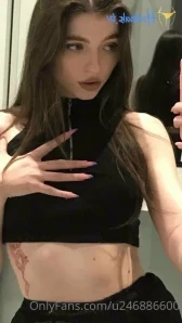 Alisa_blanche - What do you think when you look at me Maybe you can part 9