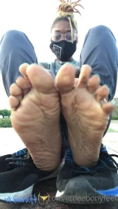 Littleebonyfeet - Wink Wink