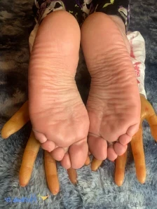 Sexysweetfeeta1 - Little more fun with the footsies