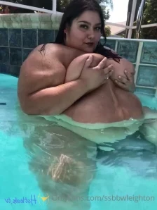 Ssbbwleighton - Someone asked for a POV fucking me so heres a lil part 1
