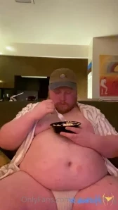 Roaminghog - Couldn t help but bury my face into kc90001 beautiful ass