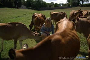 Jerseycowgirl - Nearly got blown away