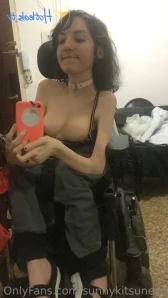Sunnykitsunexo - Painted my lips so i could Paint your dick