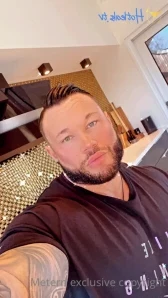 Alpha-1oak - A lil over 10 min posing First quads amp calves then