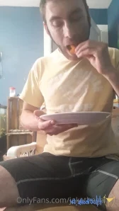 Jakethegainer - So thankful for yall yall really want me fat dont you