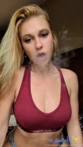 Smokingprincessof - Unlock if you want to watch me cum from smoking