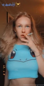 Smokingprincessof - I can see you crushin on me and wanting me to be