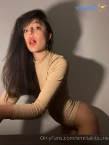 Emilia_magnificent - Feel my vibe