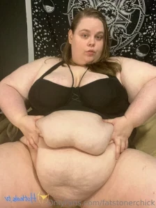 Fatstonerchick - What would you do if you found me masturbating