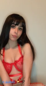 Alexisperez18 - Wanna have fun in the shower with me