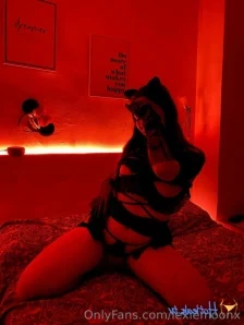 Lexiegreyx - Who is going to chat with me