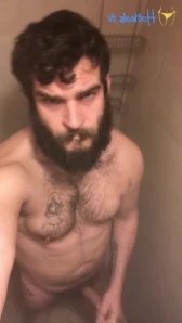 Abeardedboy - smells so fucking good