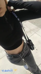 Dtarinova - my vibrator died before I cummed I WANT HEAD FROM A RICH