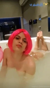 Conamorlili - surprise give me likes and tips