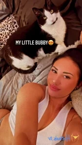 Bcrispinofficial - If you re reading this I m your girlfriend now