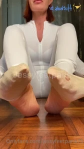 Jessyfeetparis75 - Bonjour