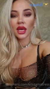 Krissamistress - Will you be my ashtray I want you on your knees in