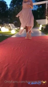 Krissamistress - My feet are so tired from all the walking I had to do