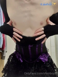 Sfemboy97 - Hey everyone sorry its late ive been a bit busy lately So