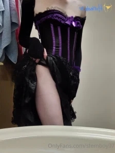 Sfemboy97 - sw33t_n1ghtm4r35 is running a halloween promo shes really