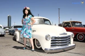 Raqueltorrezxox - I m going to begin taking custom requests Message me