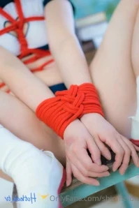 Shiomelon - Back from school your little sister locked herself in her