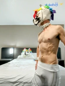 Myk3sr - You know I m not a bottom right I m definitely Top Dom but