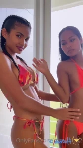 Manithai99 - Wanna squeeze