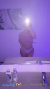 Breezybabiii - happy fridayyyyyyy 