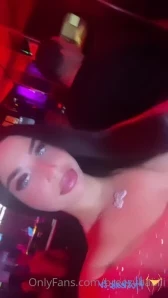 Breezybabiii - lol i m so thick rn have a sexyyy slutty sunday my