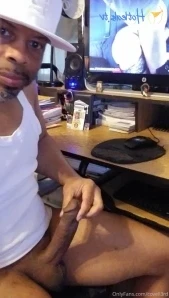 Covell3rd - What Social Media Platform did you join my Onlyfans from