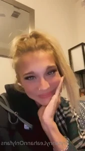 Justnitnee - Who wants a new video