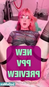 Sofiemox - I had been edging all day in this pic Hope you like it