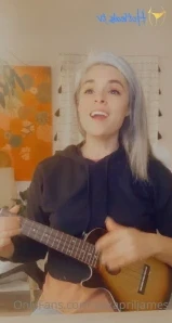 Xoxapriljames - What do you think I taste like