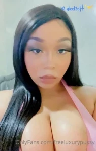 Luxurypussyvip - I LIKE VIDEO BETTER CAUSE IT SHOWS HOW I REALLY LOOK