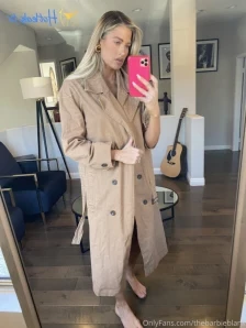 Thebarbieblank - Caption this