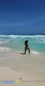 Andrea-boldbody - can you handle this ass