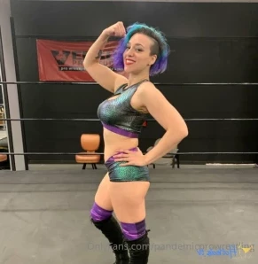 Pandemicprowrestling - Saturday Katie doesn t have time for guys like