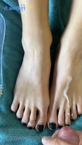 Myposedtoesvip - Coral toes foot job video Enjoy this new 10 minute