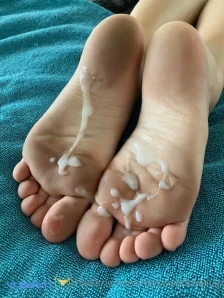 Myposedtoesvip - Slightly dirty soles getting even slightly dirtier