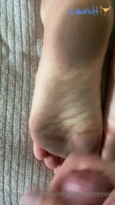 Myposedtoesvip - Little converse and sock removal for today You want