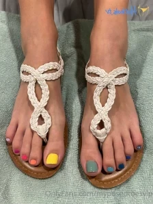 Myposedtoesvip - Natural toes and toe rings covered in cum Want to add