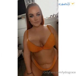 Lydssgrace - Happy hump day